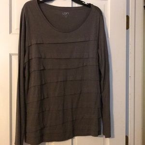 Ladies long sleeve loft Grey blouse 👚